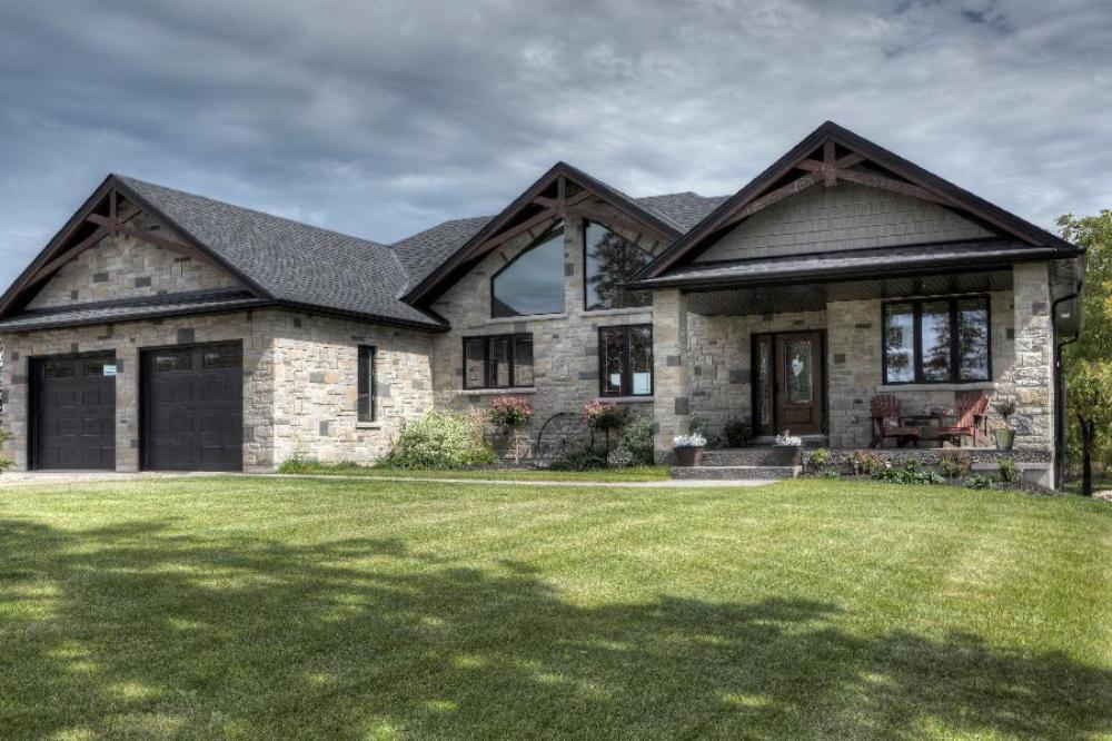 Shouldice Laurier et Norton